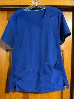 Women’s Scrubstar V-Neck Medical Scrub Top & Bottom Set in Royal Blue
